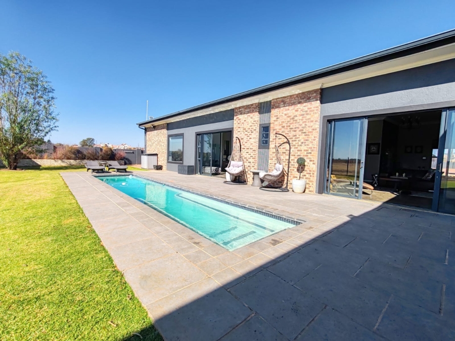 3 Bedroom Property for Sale in Grimbeeck Park North West